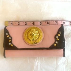 NEW Pink TriFold; Lion